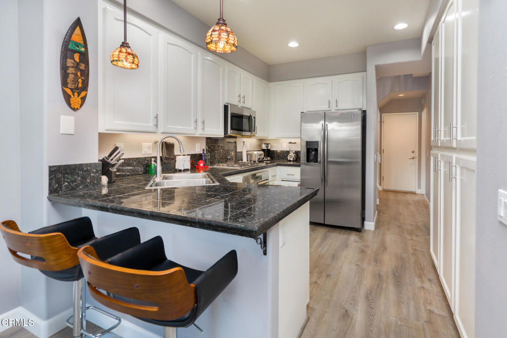 5235 Paseo Ricoso Camarillo, CA 93012 - Photo 7 of 25