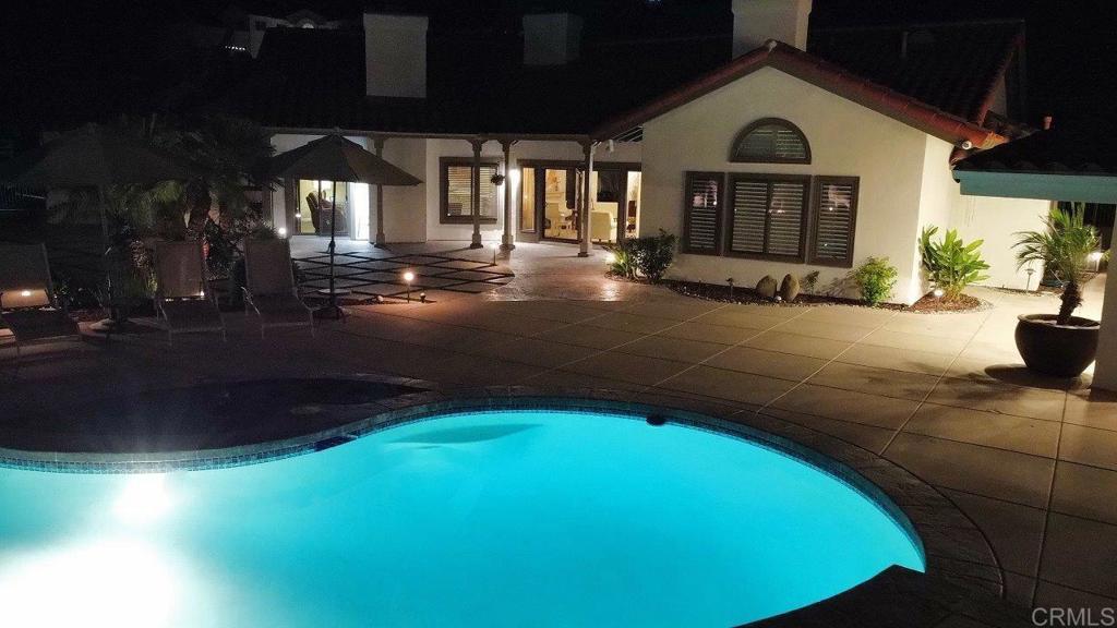 9369 Quail Canyon Road El Cajon, CA 92021 - Photo 41 of 43 a view of an empty room and window