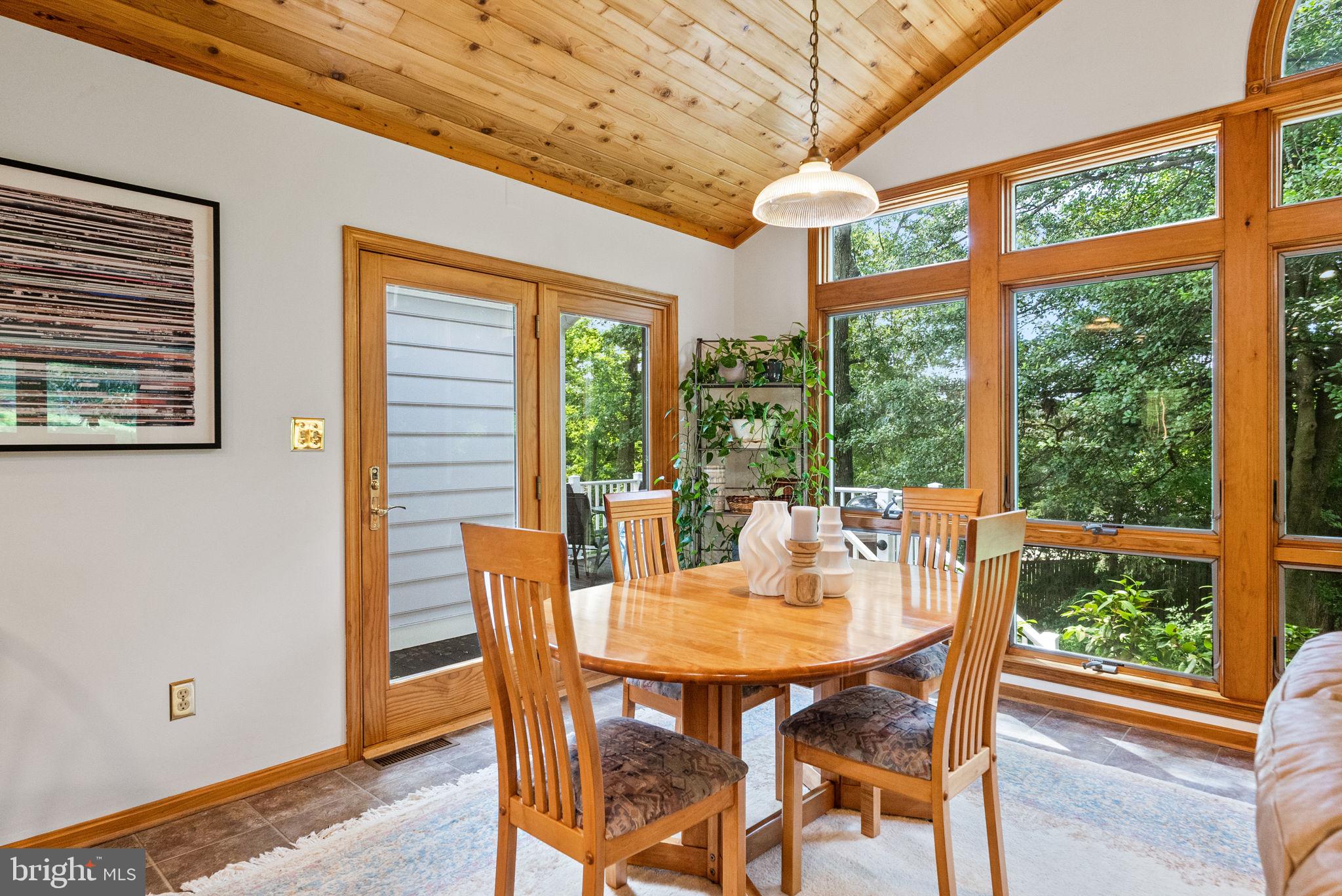 1302 Trinity Drive Alexandria, VA 22314 - Photo 39 of 51