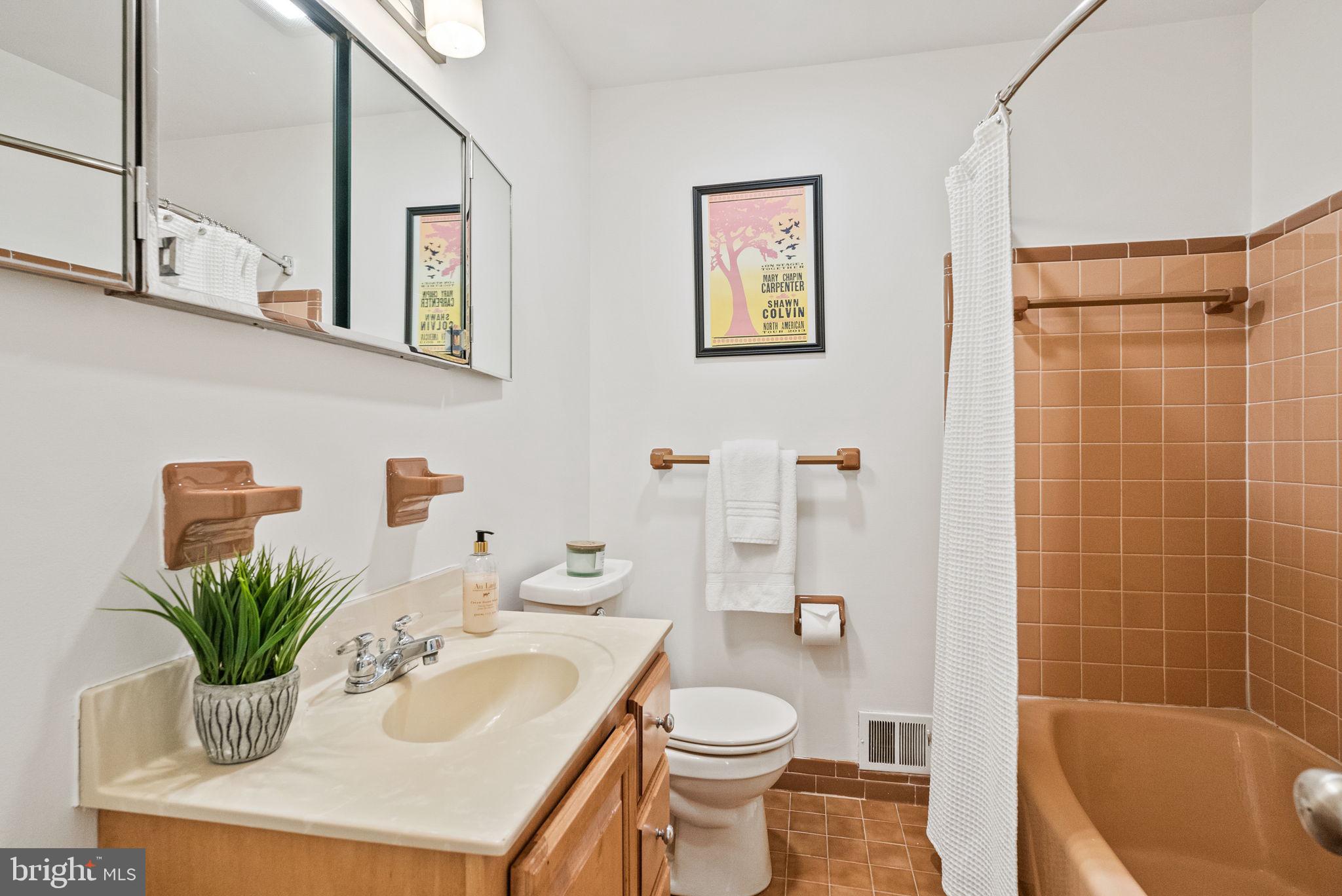 1302 Trinity Drive Alexandria, VA 22314 - Photo 41 of 51