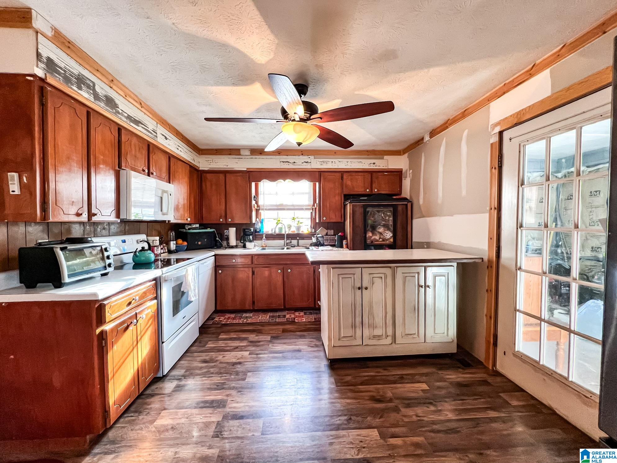 1200 Ridge Drive Weaver, AL 36277 - Photo 4 of 12