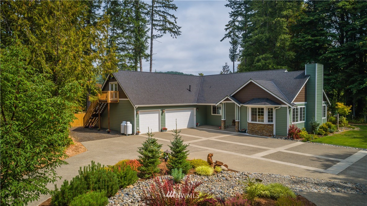2048 Maple Valley Road Southwest Olympia, WA 98512 - Photo 1 of 25 Gallery Image 1