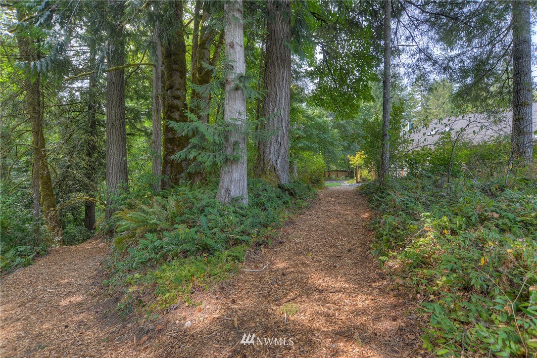 2048 Maple Valley Road Southwest Olympia, WA 98512 - Photo 24 of 25 Gallery Image 24
