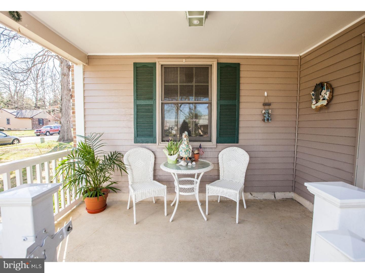 1172 South Beecham Road Williamstown, NJ 08094 - Photo 3 of 21 Porch