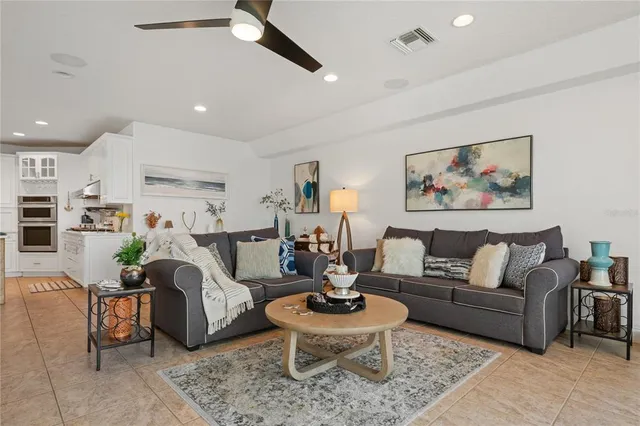 $8,750 | 1661 Seabreeze Drive, Tarpon Springs, FL 34689