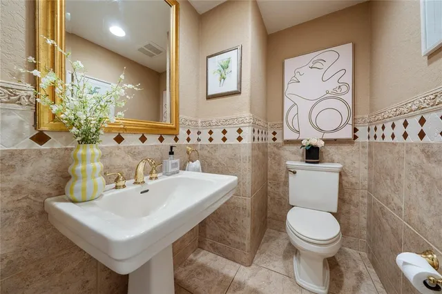 $8,750 | 1661 Seabreeze Drive, Tarpon Springs, FL 34689