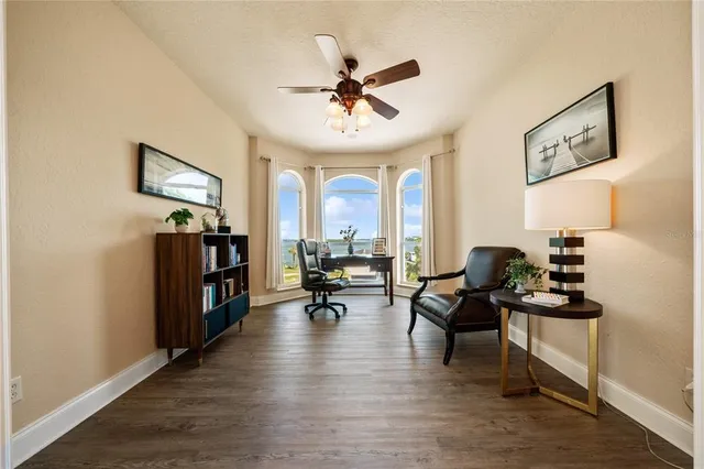 $8,750 | 1661 Seabreeze Drive, Tarpon Springs, FL 34689