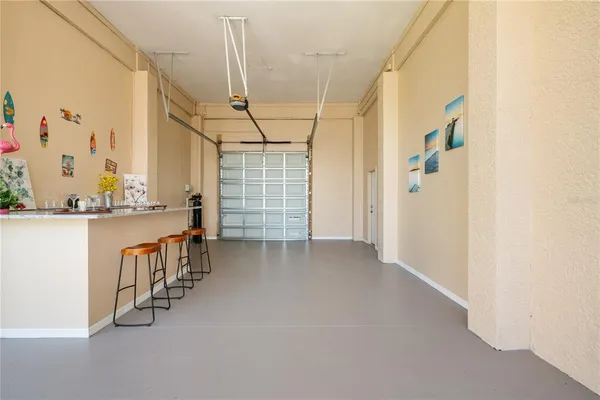 $7,950 | 1661 Seabreeze Drive, Tarpon Springs, FL 34689