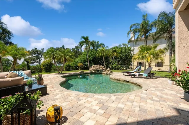 $8,750 | 1661 Seabreeze Drive, Tarpon Springs, FL 34689