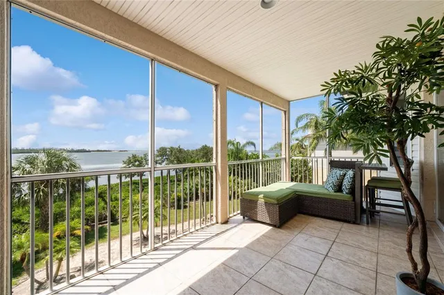 $8,750 | 1661 Seabreeze Drive, Tarpon Springs, FL 34689