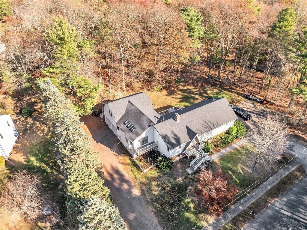 5 Flintlocke Road Franklin, MA 02038 - Photo 4 of 42