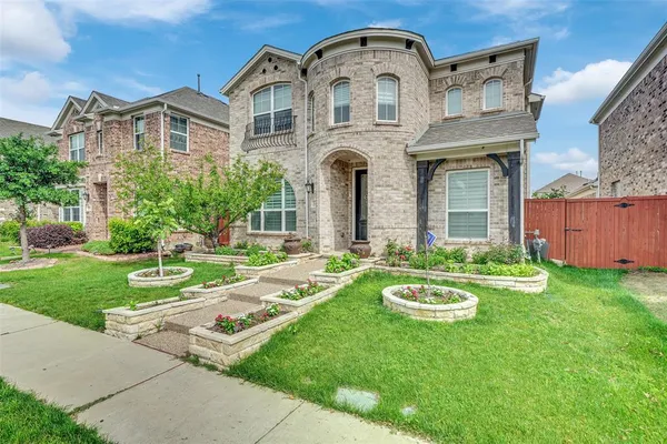 $2,800 | 310 Myrtle Beach Drive, Garland, TX 75040