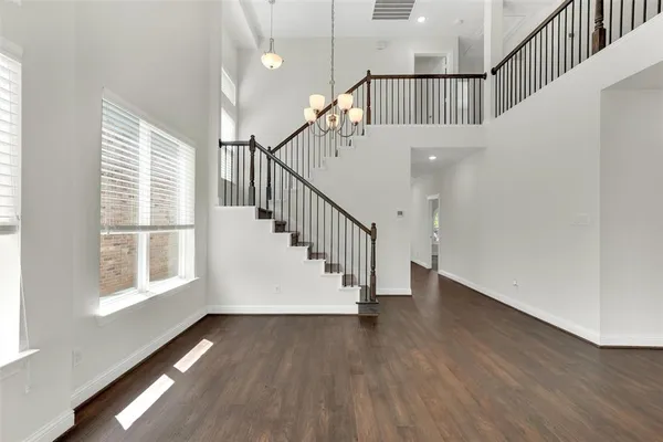 $2,800 | 310 Myrtle Beach Drive, Garland, TX 75040