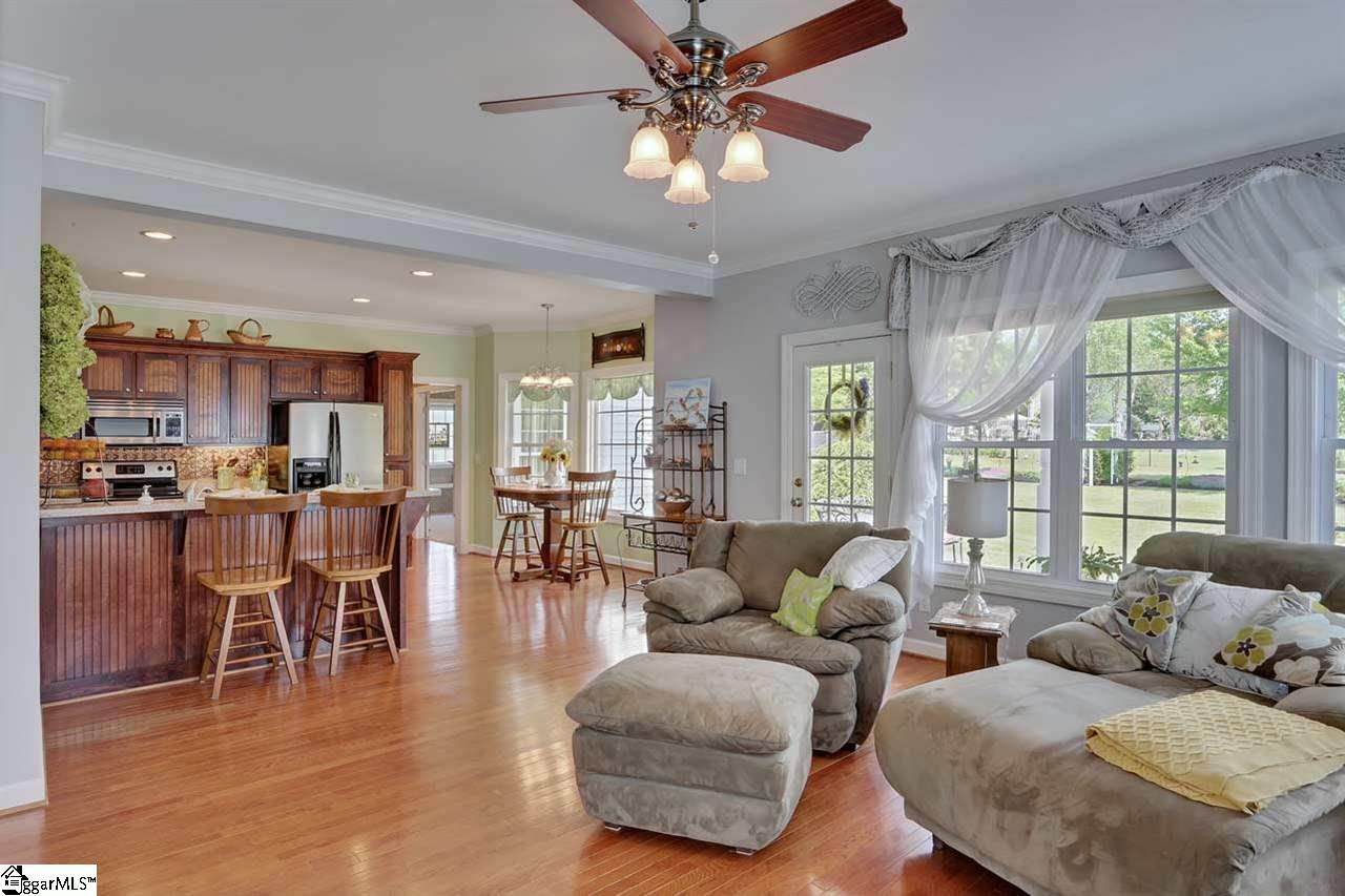 516 Watson Road Easley, SC 29642 - Photo 2 of 36