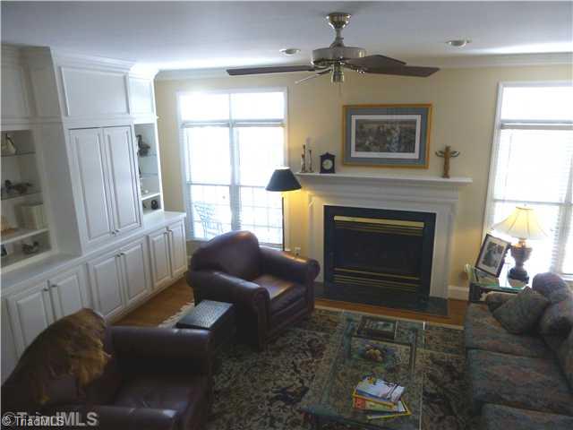 3810 Pinetop Road Greensboro, NC 27410 - Photo 8 of 16 Den/Family/Great Room.