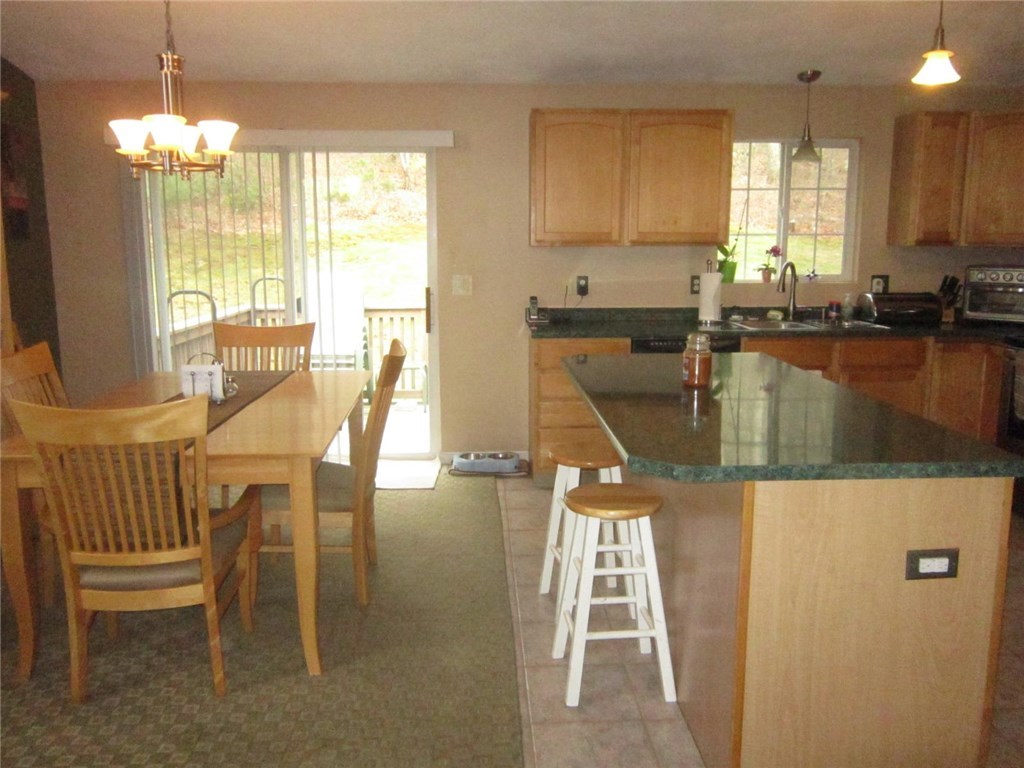 139 Spring Street Hopkinton, RI 02832 - Photo 10 of 26
