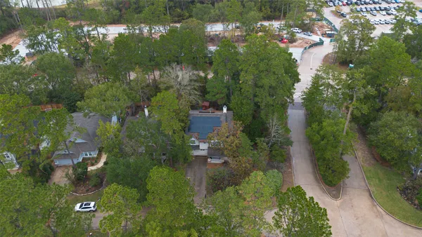 $479,000 | 42 West Gaslight Place, The Woodlands, TX 77382