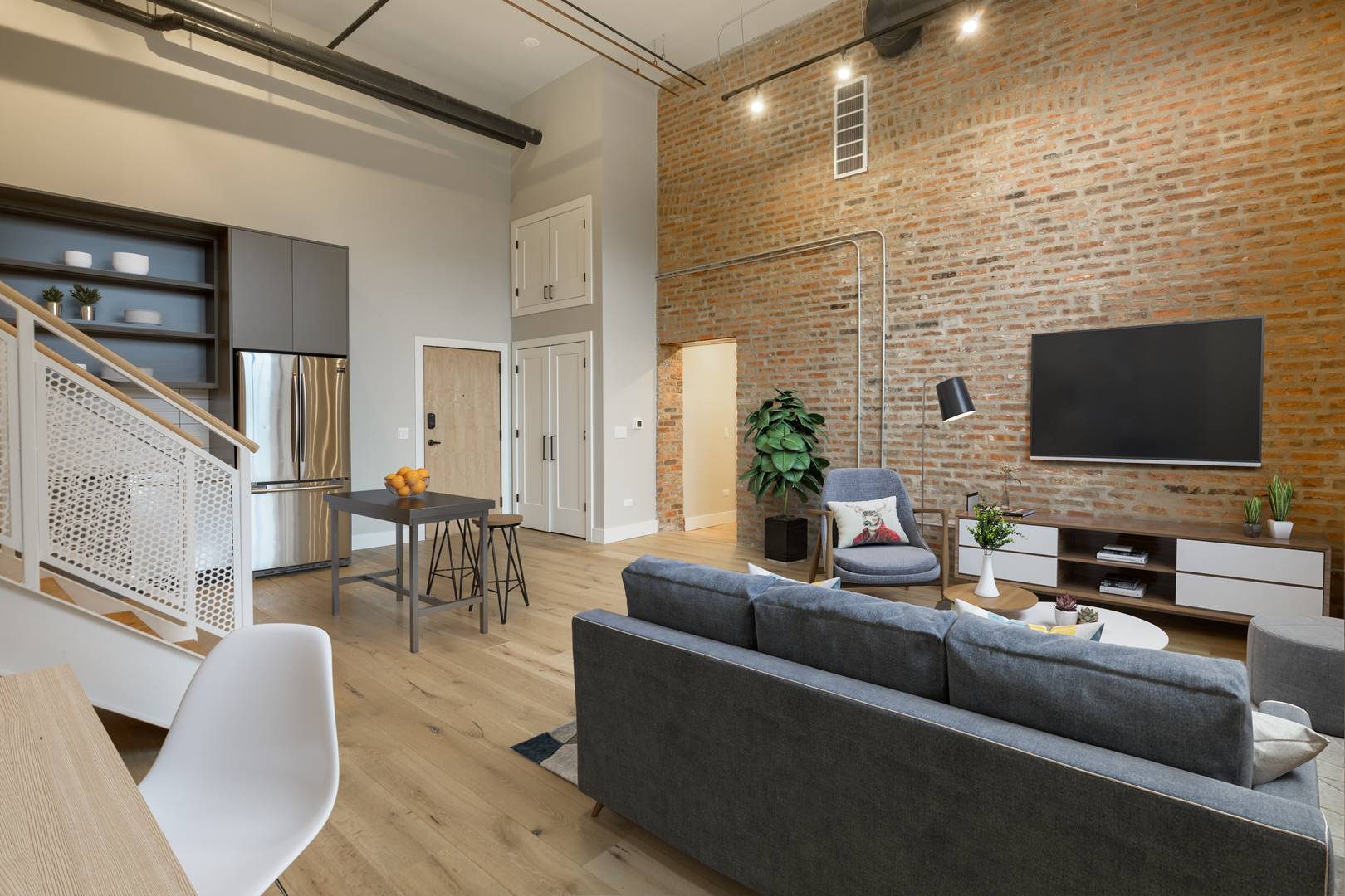 729 North Sangamon Street, Unit 309 Chicago, IL 60642 - Photo 5 of 28