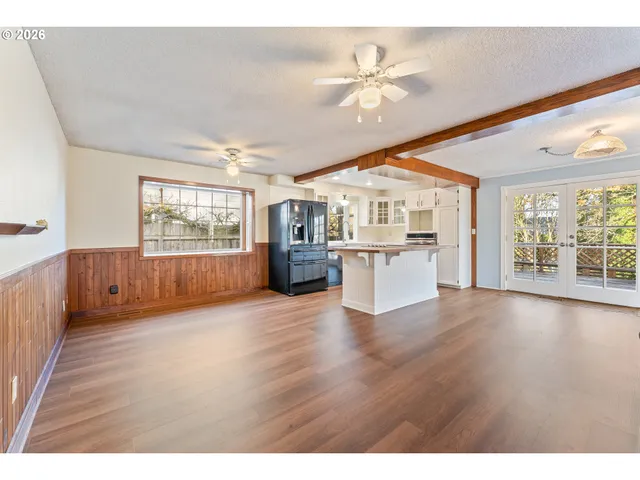 $425,000 | 624 South 12th Street, St. Helens, OR 97051