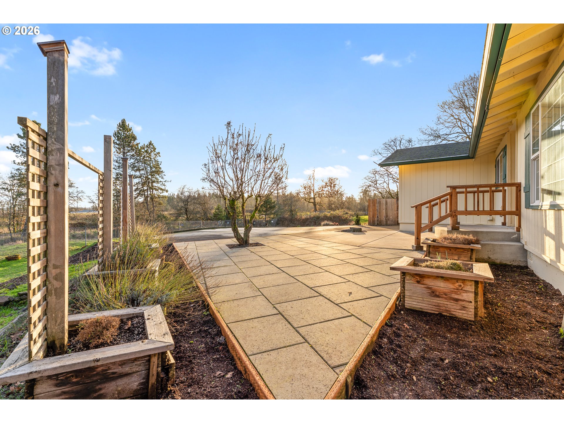 624 South 12th Street St. Helens, OR 97051 - Photo 4 of 45 a view of outdoor space with patio