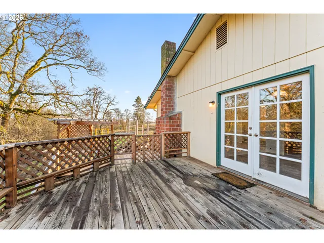 $425,000 | 624 South 12th Street, St. Helens, OR 97051