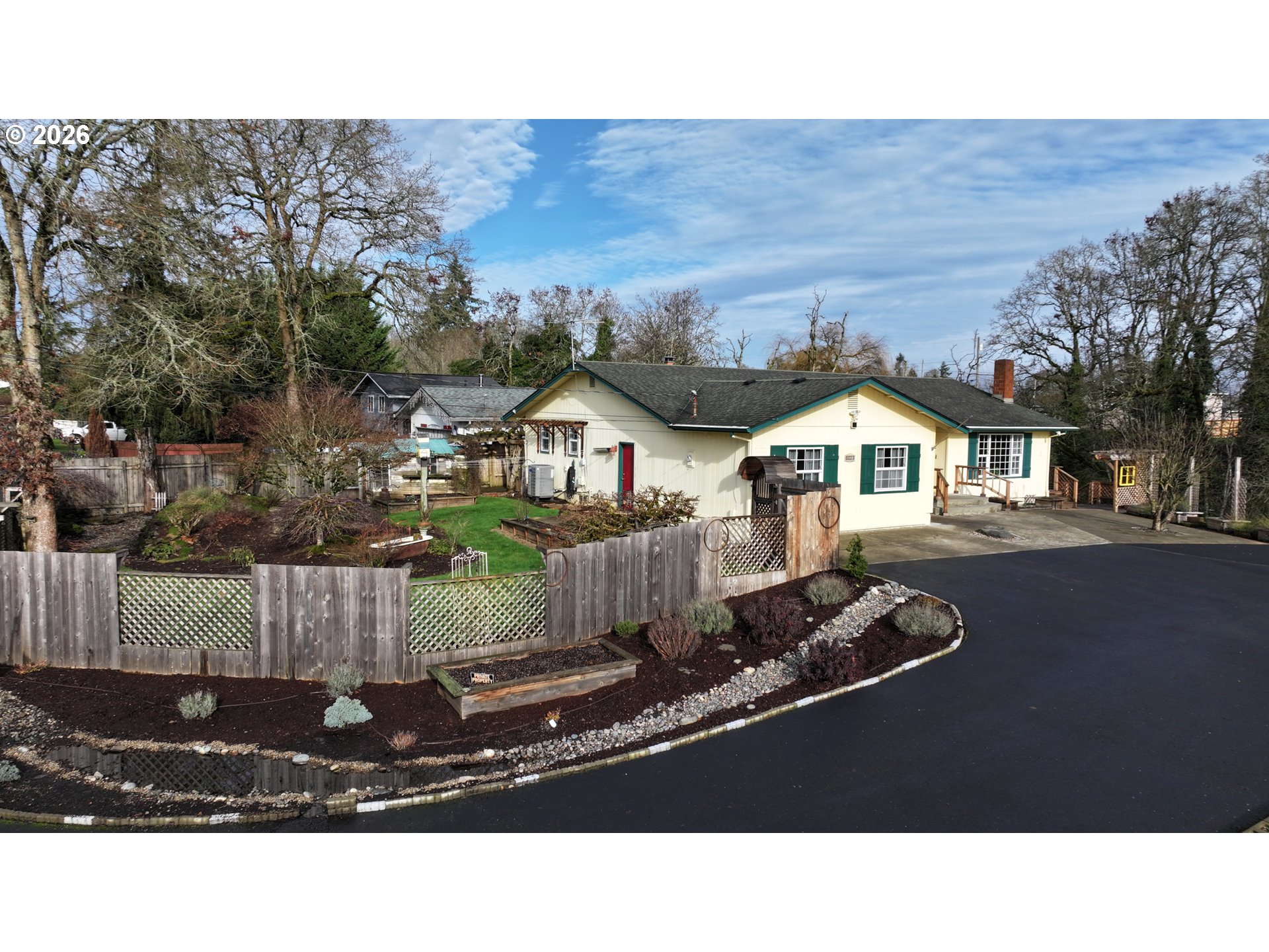 624 South 12th Street St. Helens, OR 97051 - Photo 45 of 45 a black and white photo of a house