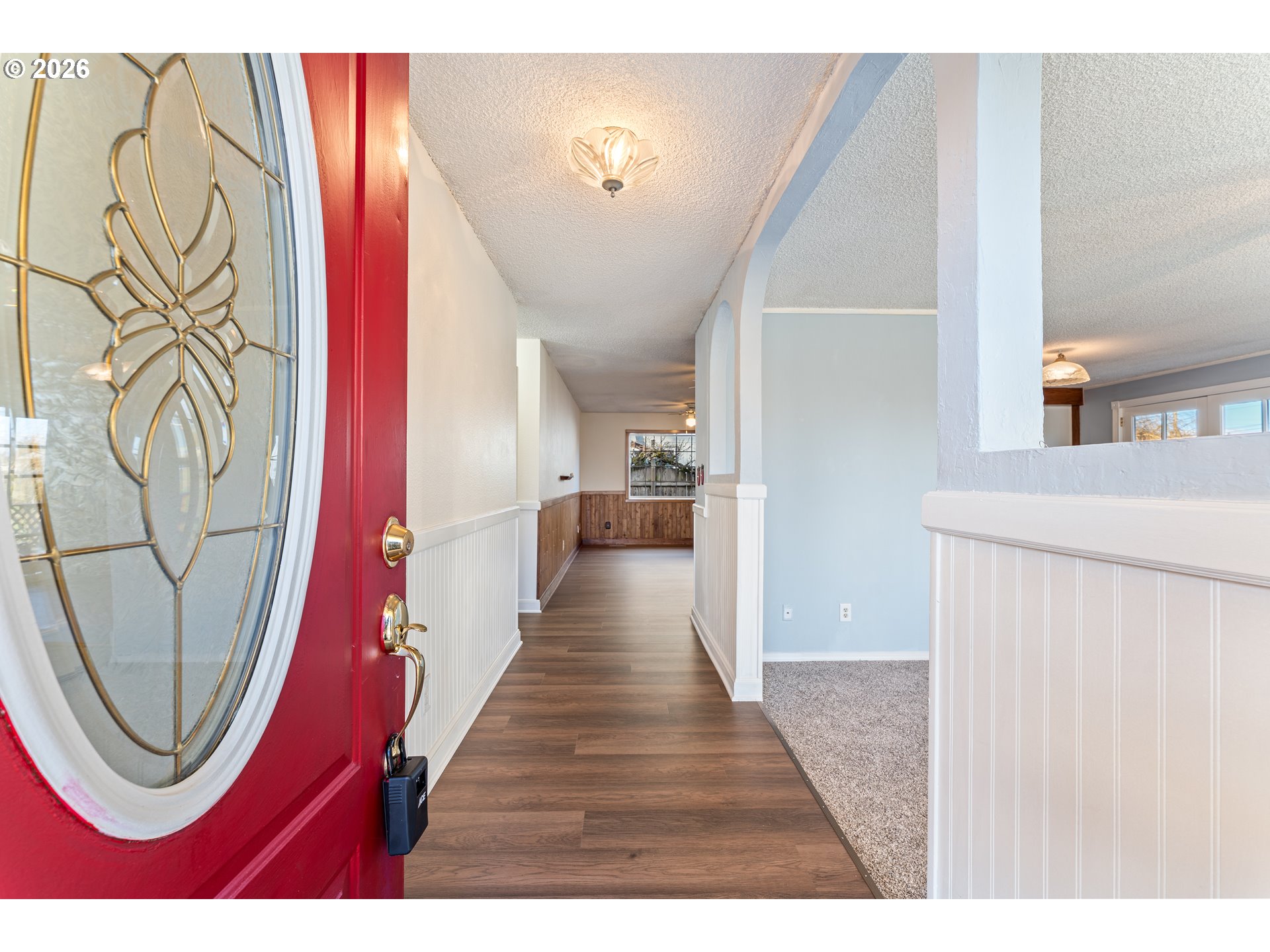 624 South 12th Street St. Helens, OR 97051 - Photo 5 of 45 a view of an entryway