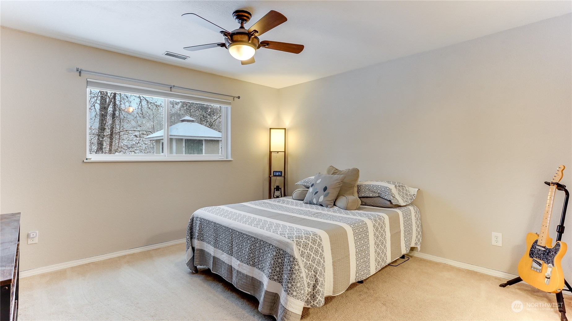 19246 146th Avenue Southeast Renton, WA 98058 - Photo 15 of 29 Gallery Image 15