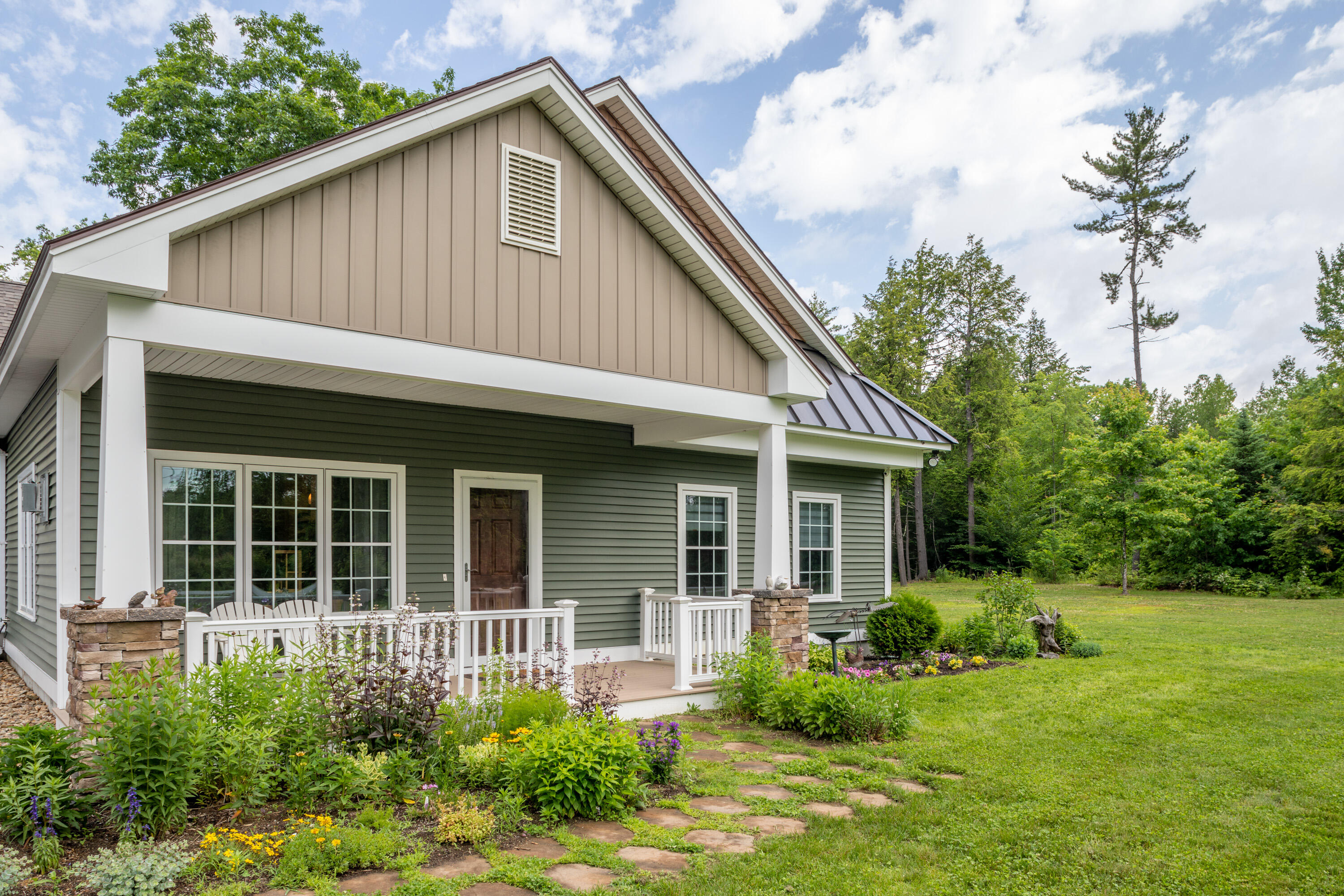 233 Dingley Spring Road Gorham, ME 04038 - Photo 2 of 46 016_legacysir_probinson_233dingleyspring