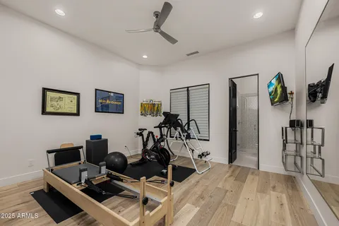 $6,490,000 | 6650 North Hillside Drive, Paradise Valley, AZ 85253