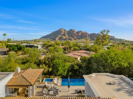$6,490,000 | 6650 North Hillside Drive, Paradise Valley, AZ 85253