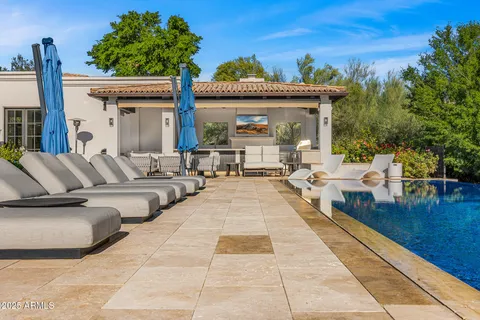 $6,490,000 | 6650 North Hillside Drive, Paradise Valley, AZ 85253