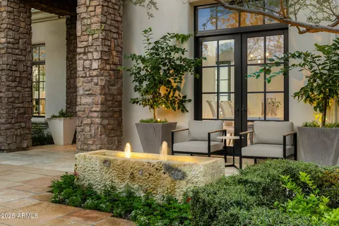 $6,490,000 | 6650 North Hillside Drive, Paradise Valley, AZ 85253