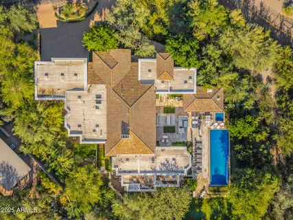 $6,490,000 | 6650 North Hillside Drive, Paradise Valley, AZ 85253