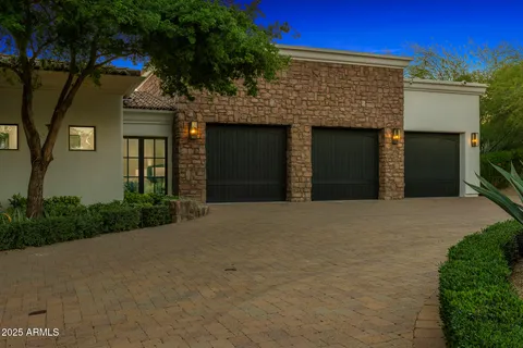 $6,490,000 | 6650 North Hillside Drive, Paradise Valley, AZ 85253