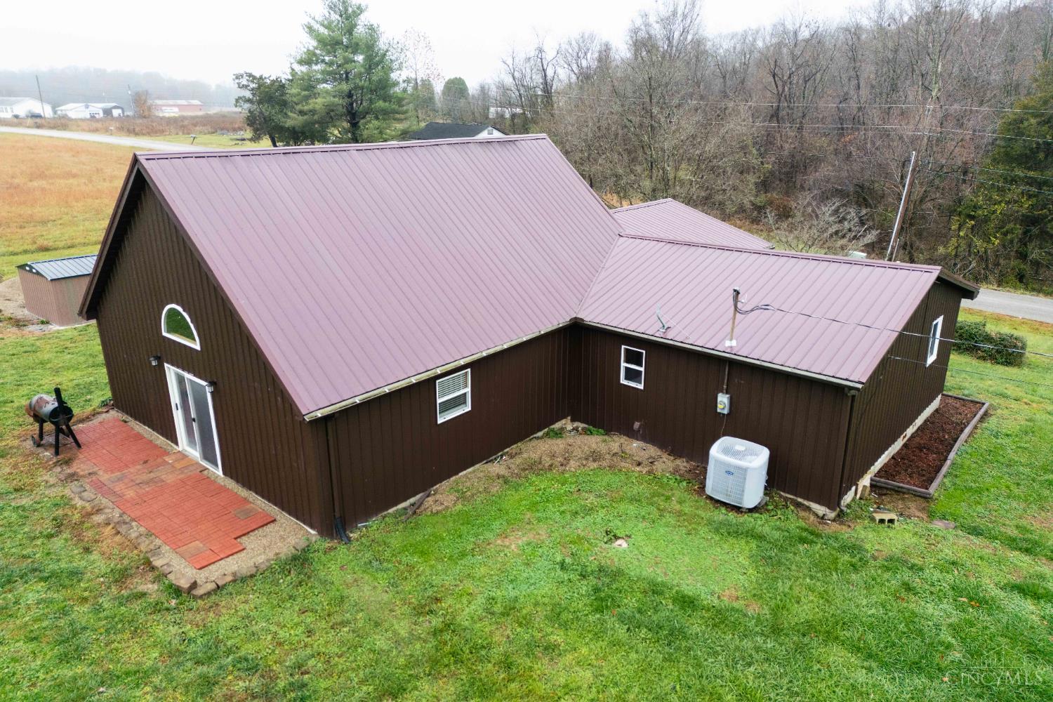 1366 Newland Ridge Road Waverly, OH 45690 - Photo 8 of 31