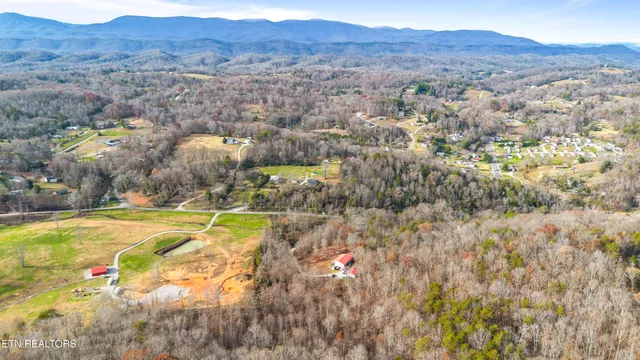 $523,000 | 159 Carroll Hollow Road, Clinton, TN 37716