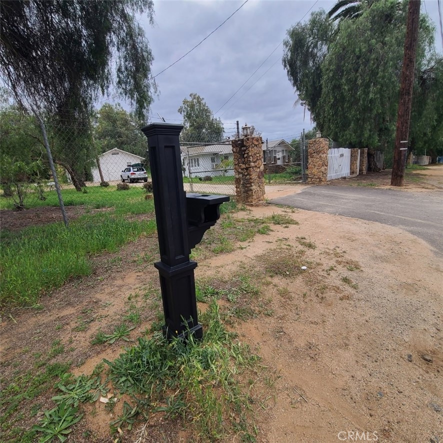 10560 Robinson Avenue Riverside, CA 92505 - Photo 1 of 11 Front entrance to property.