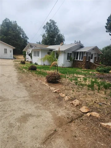 $699,000 | 10560 Robinson Avenue, Riverside, CA 92505