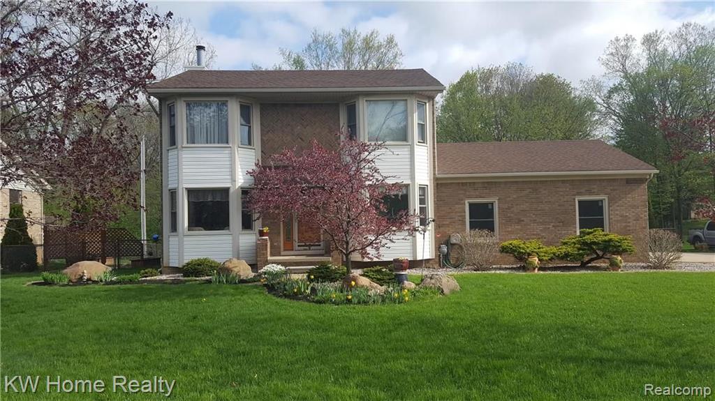 36650 West Eleven Mile Road Farmington, MI 48331 - Photo 1 of 36