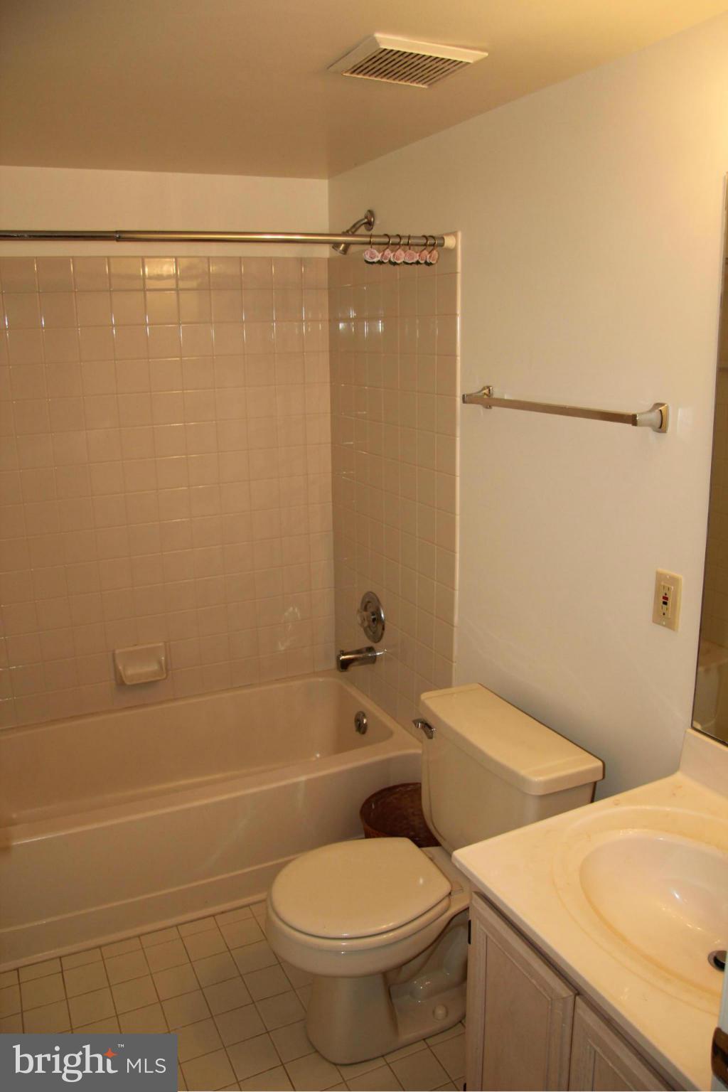 1006 Blackwell Road Annapolis, MD 21403 - Photo 15 of 30 Bath