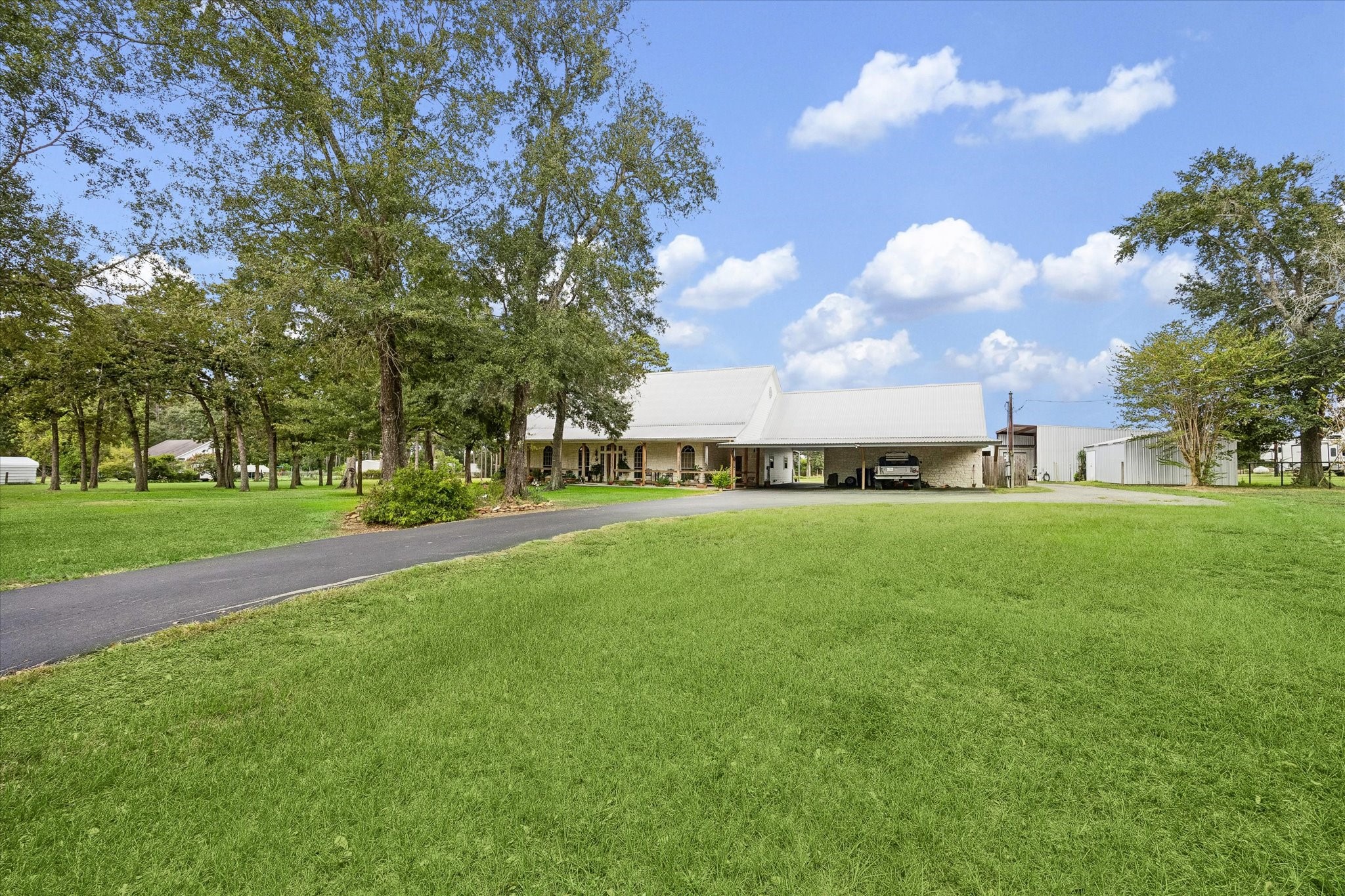 25812 Kickapoo Road Hockley, TX 77447 - Photo 4 of 48 Gallery Image 4