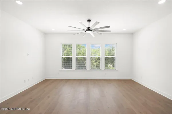 $3,350 | 1928 Prudential Drive, Jacksonville, FL 32207