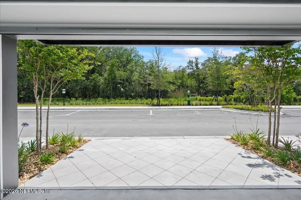 $3,350 | 1928 Prudential Drive, Jacksonville, FL 32207