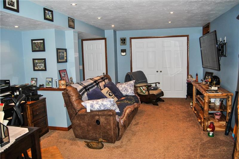 448 Marwood Road Cabot, PA 16023 - Photo 19 of 24