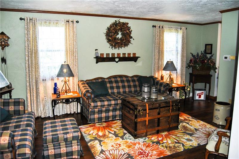 448 Marwood Road Cabot, PA 16023 - Photo 8 of 24