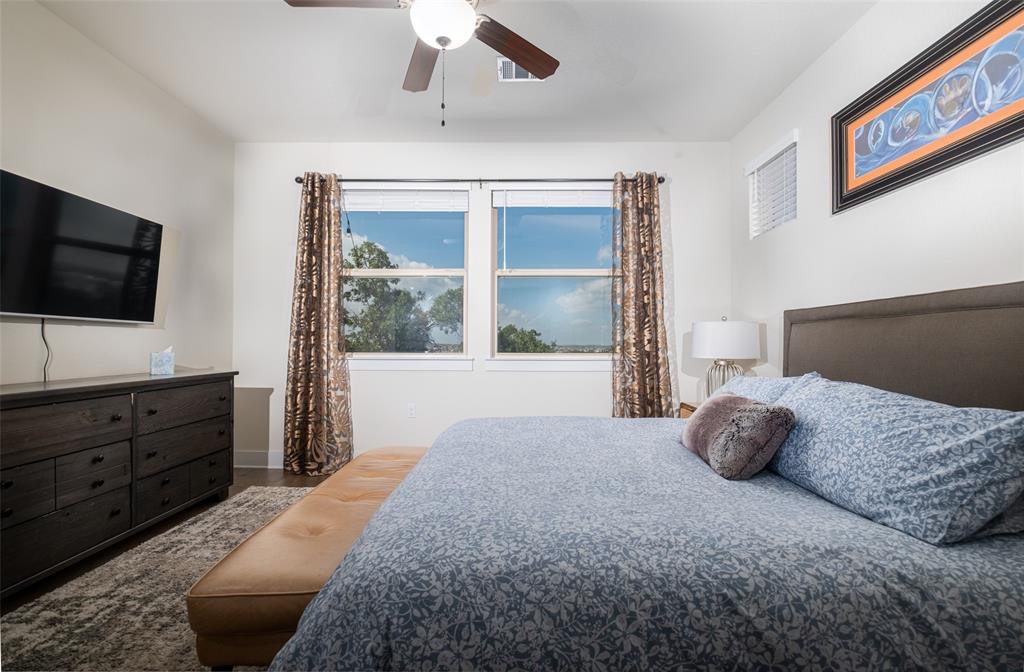 1724 Rowdy Loop Leander, TX 78641 - Photo 9 of 32