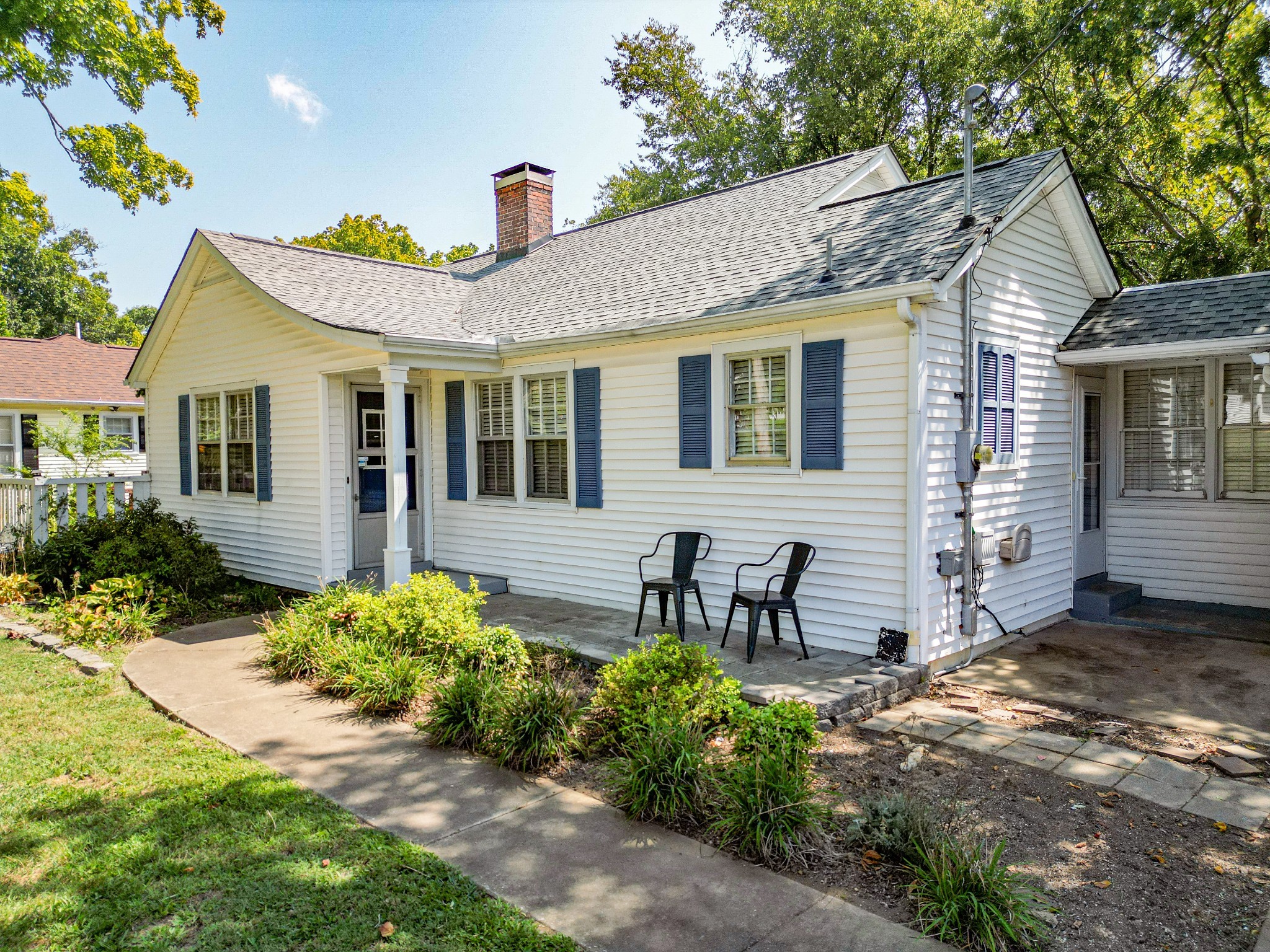 700 Riverside Drive Columbia, TN 38401 - Photo 1 of 43 Gallery Image 1