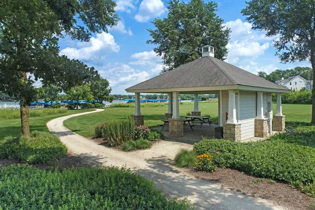 $85,000 | 40729 North N Newport Drive, Antioch, IL 60002