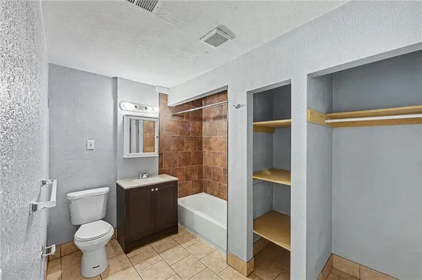 $234,900 | 13308 8th Street, Grandview, MO 64030